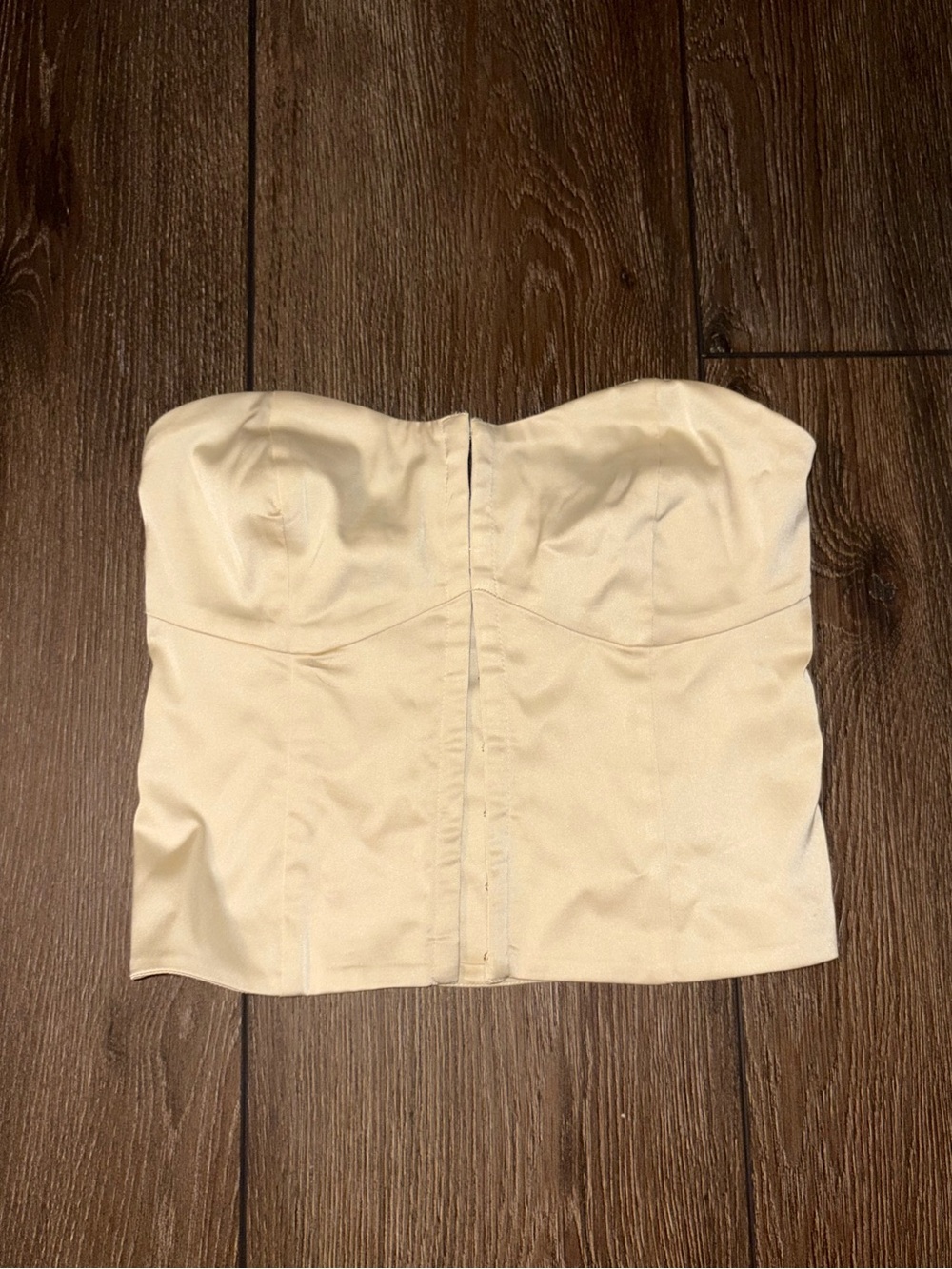 NWOT abercrombie satin tube top with hook and eye closure